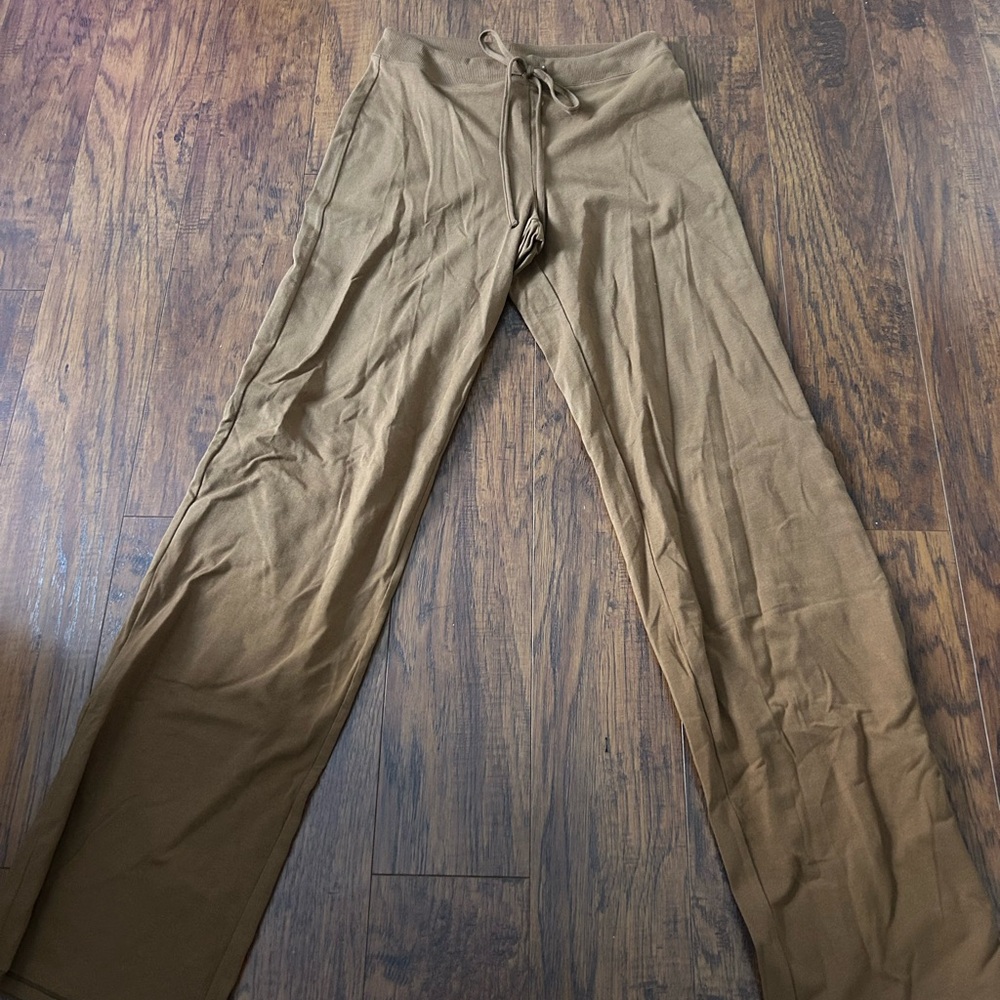 SKIMS Women’s Brown Pant